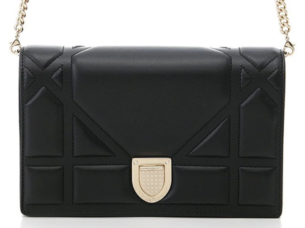 Christian Dior Black Leather Diorama Flap Bag crestshaped pushlock